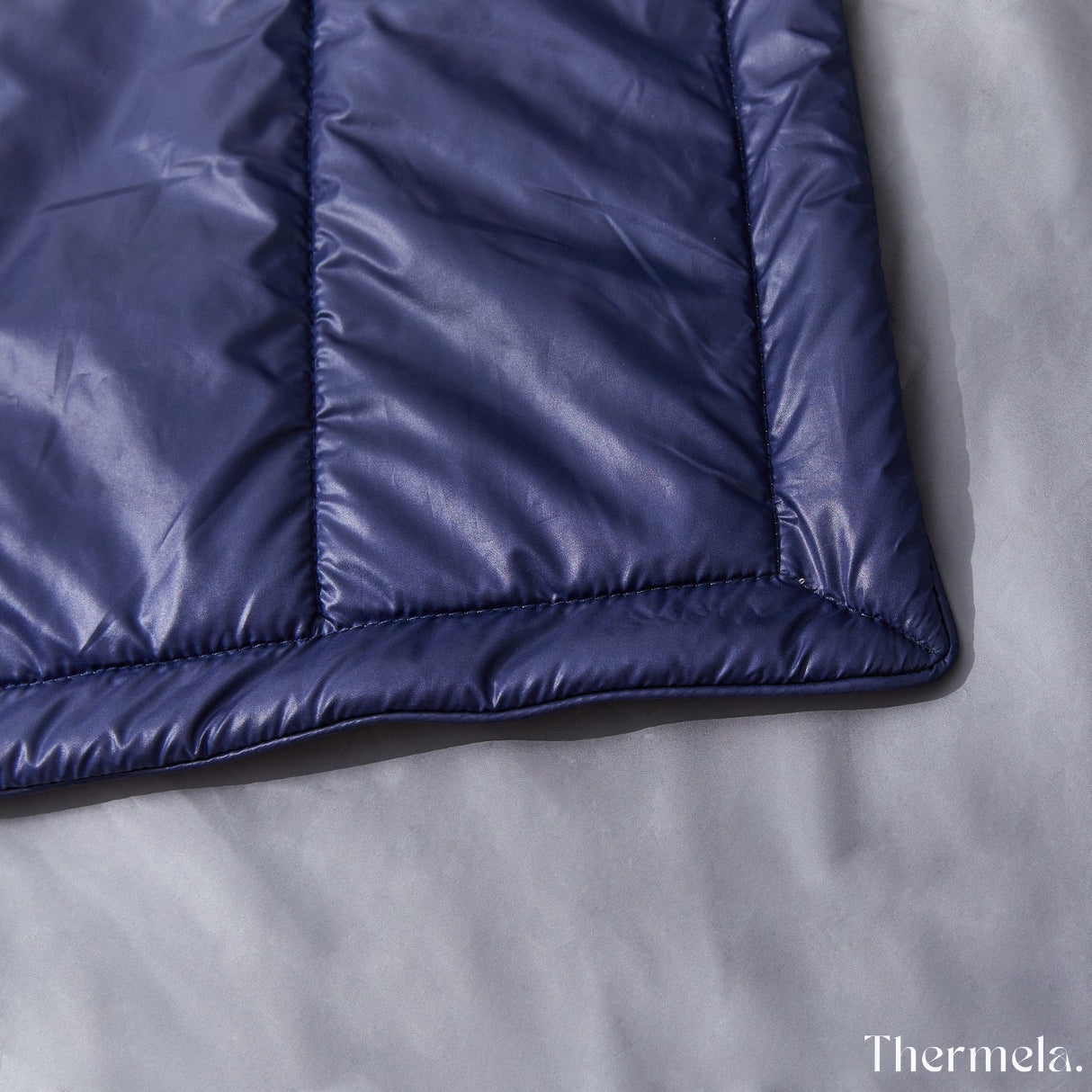 Thermela Luxe Series: Z-Walk Pro – Hooded Heated Blanket